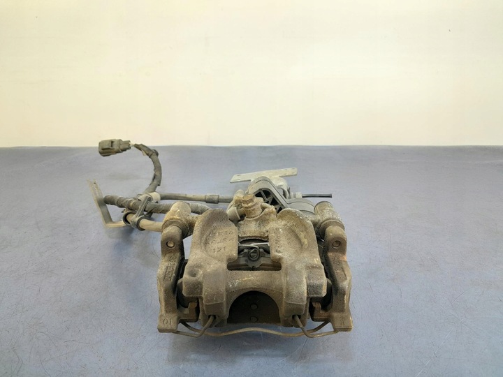 фото №1, Ford mondeo mk5 2.0 d суппорт зад левый jg9c-2d251-a