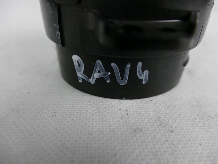 фото №12, Toyota rav4 ii рестайлинг решётка воздуховод кругло