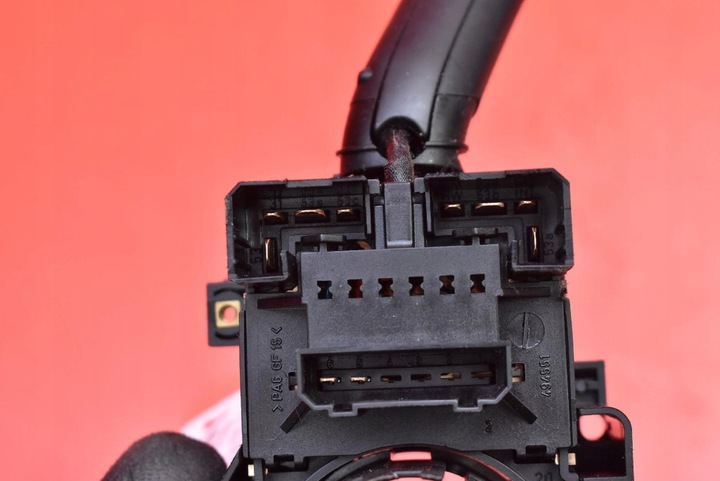 фото №8, Переключатель комбинированный переключатель-паук 4b0953503e vw new beetle 98-05