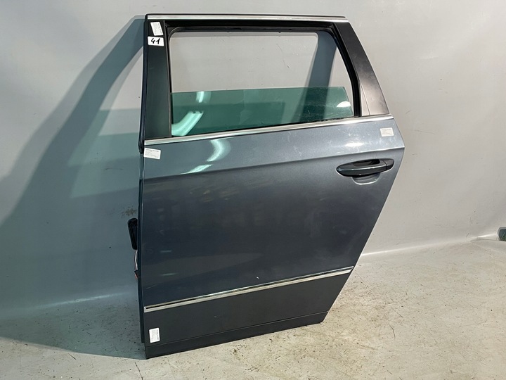 фото №2, Дверь левый зад passat b6 универсал цвет lk7x европа