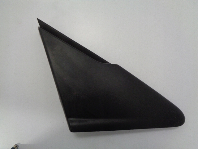 фото №1, Renault captur рестайлінг заглушка крила права