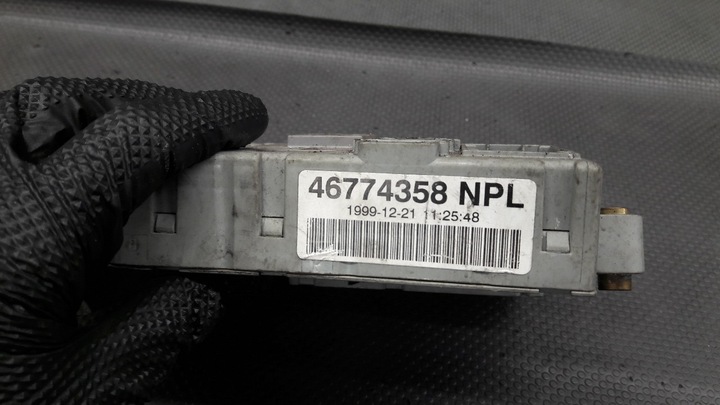 фото №12, 46774358npl коробка предохранителей fiat punto ii 1