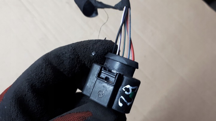 фото №8, A4 b9 8w штекер роз'єм 6x0973817 a5 8w q5