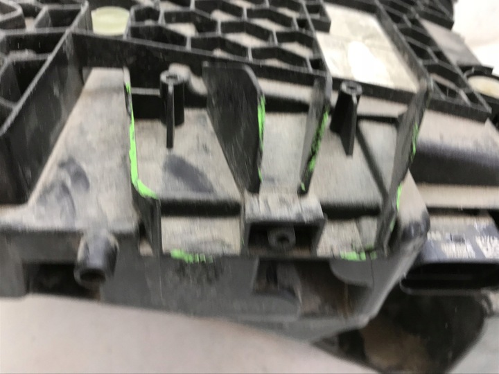 фото №9, Mercedes eqe a2959069700 полный led лампа левый перед