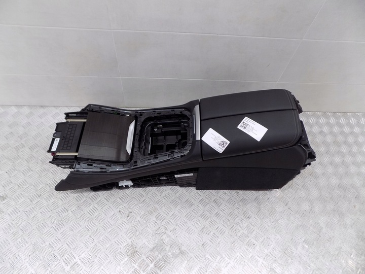 фото №12, Bmw g05 обивка сиденья диван обшивки туннель кожа