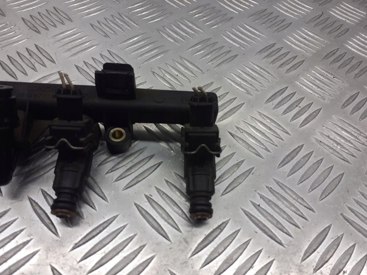 фото №2, Планка впрыскивающий fiat stilo 1.2 0280151202