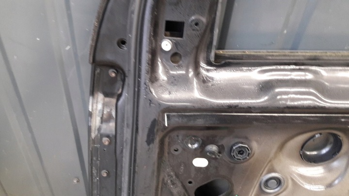 фото №9, Дверь правый зад golf v чёрные