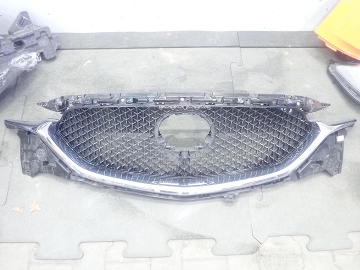 фото №1, Решітка mazda cx5 ii 2017- plus камера