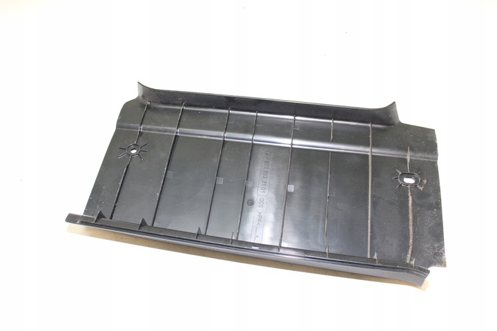 фото №5, Mercedes actros mp4 накладка стійка b a9606923101 захист оббивка