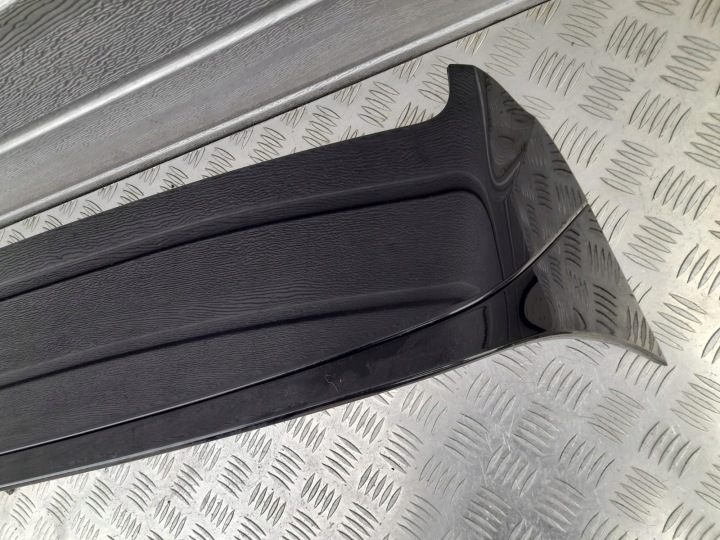 фото №5, Volkswagen touareg iii спойлер крышки зад 760827933