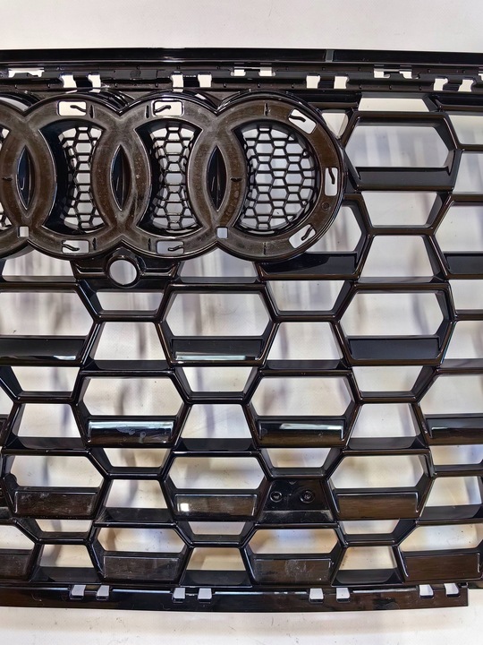 фото №3, Audi rsq3 83a - решітка радіатора решітка зчеплення рекомендую