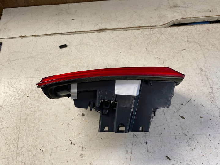 фото №7, Bmw 3 f30 sedan лампа правый зад w крышка багажника 8736912