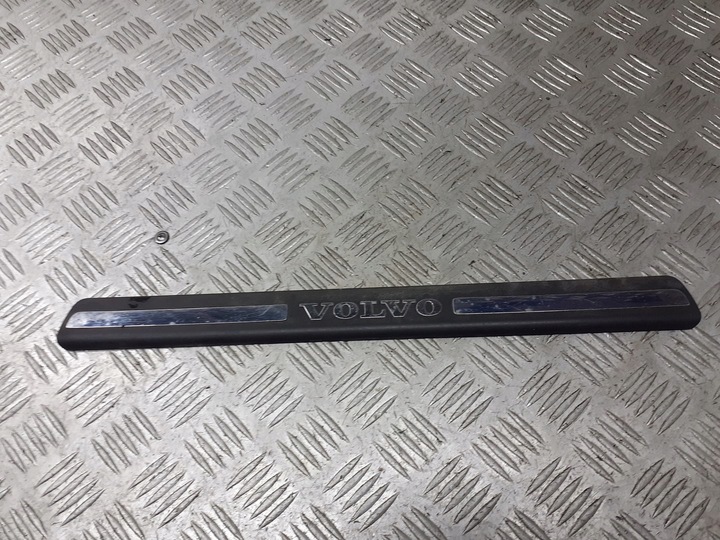 фото №1, Планка пороговая левая volvo v70 ii 09178405