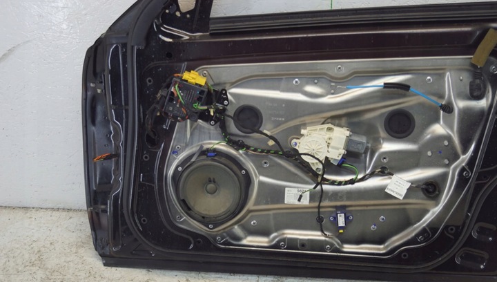 фото №15, Mercedes w212 двері праві перед c197