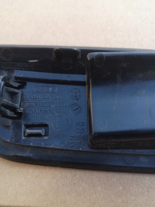 фото №4, Заглушка крышка омывателя фаркоп audi a6 c8 перед 4k0807241 4k0807788b