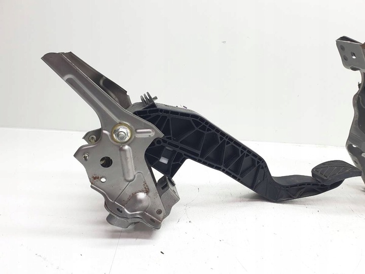 фото №9, Педаль тормоза сцепления комплект европа suzuku sx4 s-cross