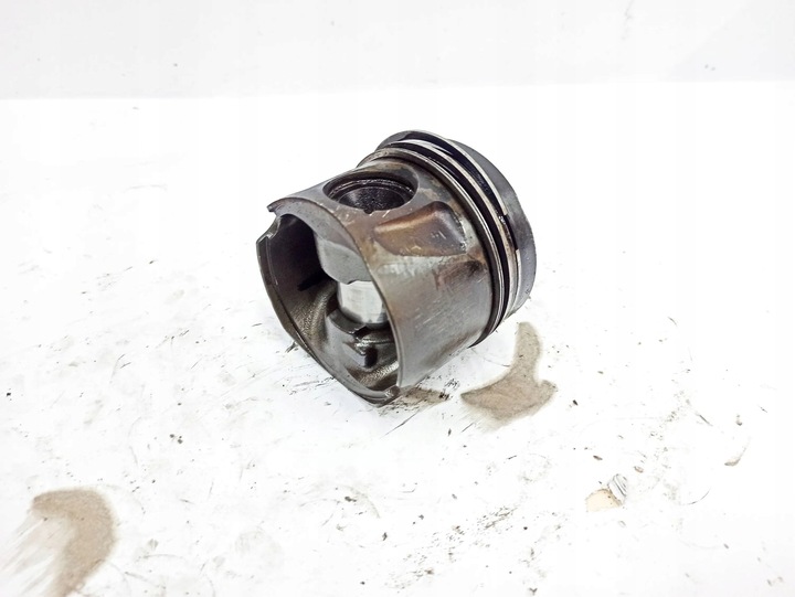 фото №11, Mercedes-benz cls c219 2005 поршни