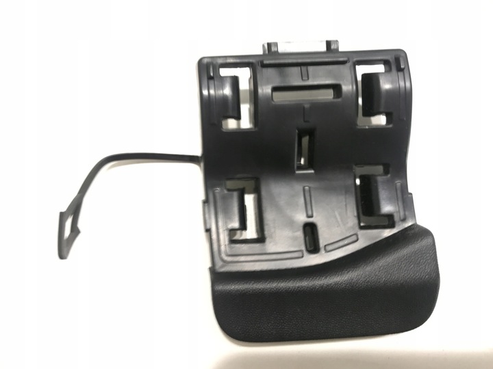 фото №1, Заглушка фаркоп бампера зад mercedes gla h247