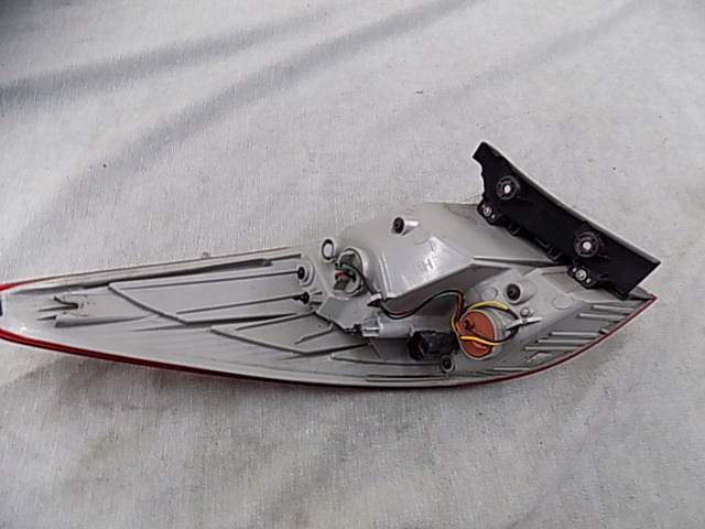 фото №7, Hyundai ix35 лампа права праві зад заднє 924022y0 org