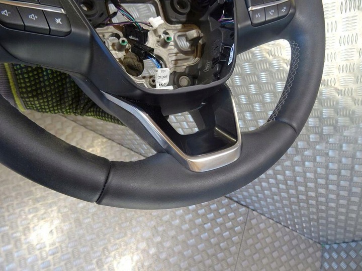 фото №5, Ford kuga mk3 vignale кермо з підігрівом x61