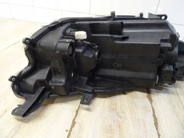 фото №14, Toyota yaris 4 iv фара ліва перед лінза 20-24r euk0-6 llu