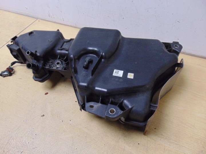 фото №9, Бак adblue vw golf audi seat ateca 5q0131877n
