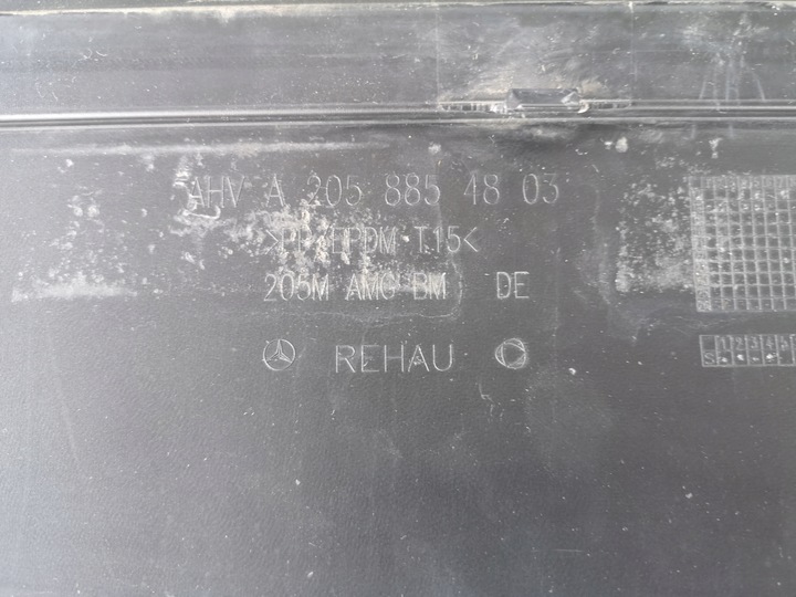 фото №8, Mercedes c-klasa w205 63amg- спойлер бампера зад