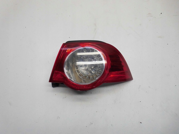 фото №1, Лампа задняя 1q0945096h vw eos 1q 2006-2010r. правая кузовная оригинал