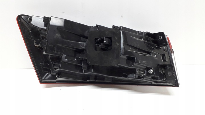 фото №12, Skoda superb 3 iii рестайлинг лампа правая зад 3v5945208b