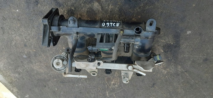 фото №8, Колектор впускний  0.9 tce dacia logan ii 140034598r