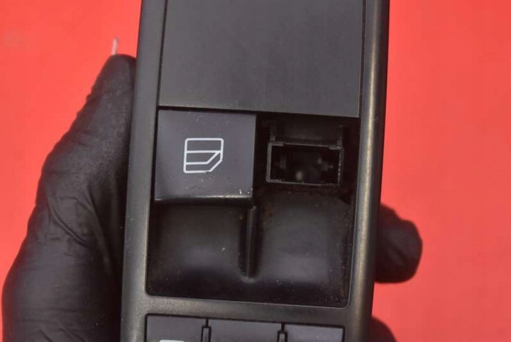 фото №9, Панель управление стекло eu a1698206410 mercedes b-klasa w245 05-08