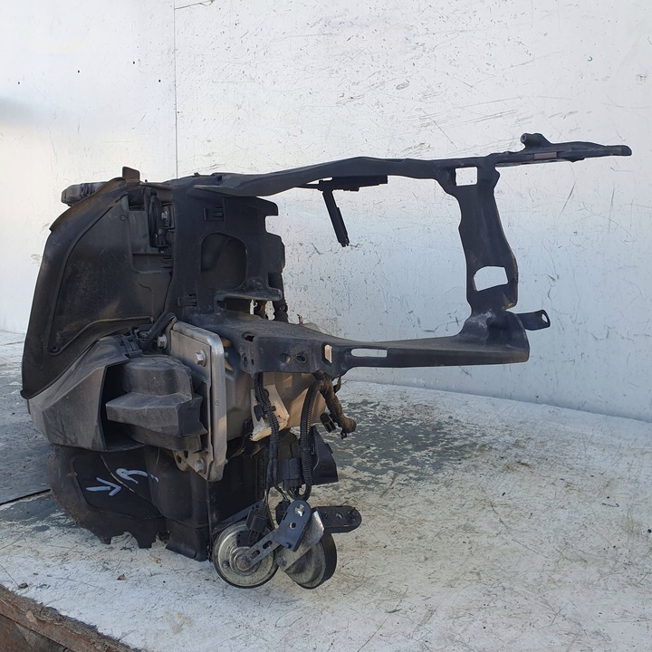 фото №5, Volvo s60 v60 2.4d -013 31283053 pas переднее перед