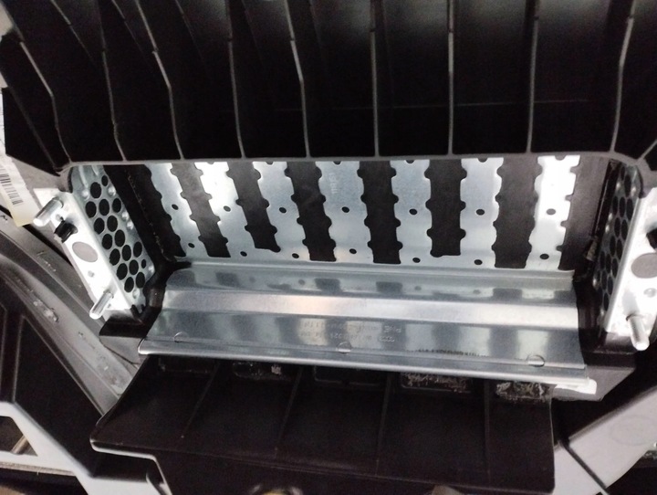 фото №7, Audi q5 8r панель капот оригинал консоль