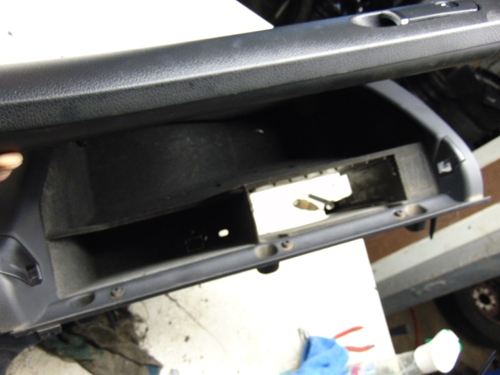 фото №14, Бардачок консолі пасажира audi a4 b7 європа