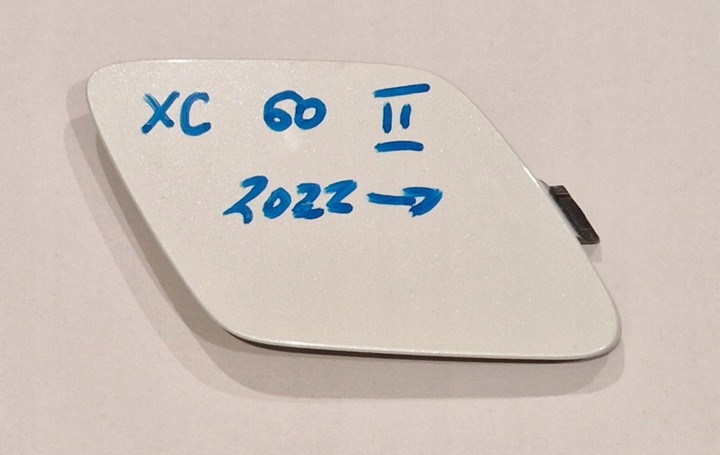 фото №1, Заглушка фаркоп бампера перед volvo xc60 ii r- design 22-