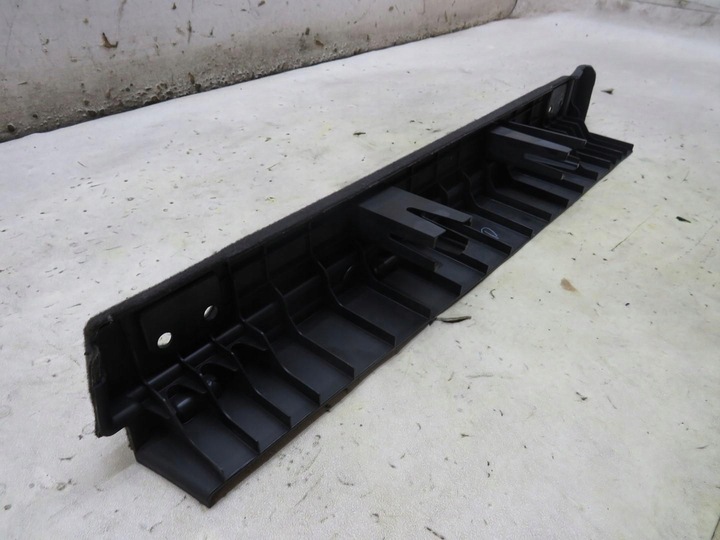 фото №6, Планка защита багажника правая audi q5 8r