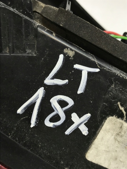 фото №9, Peugeot 3008 i лампа ліва задня лівий зад w кришка багажника 9805511380