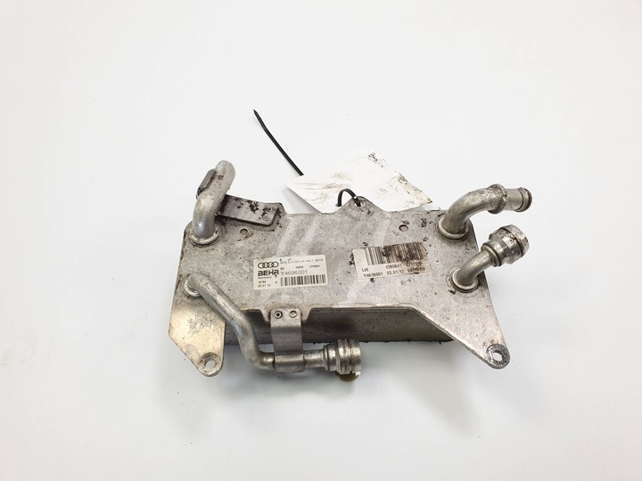 фото №1, Радиатор масла 4h0317021h audi a8 d4