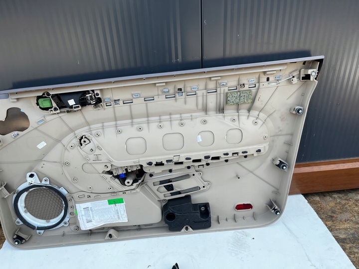 фото №5, Обивка боковина дверь левый перед vw volkswagen beetle 5c 5c1867011