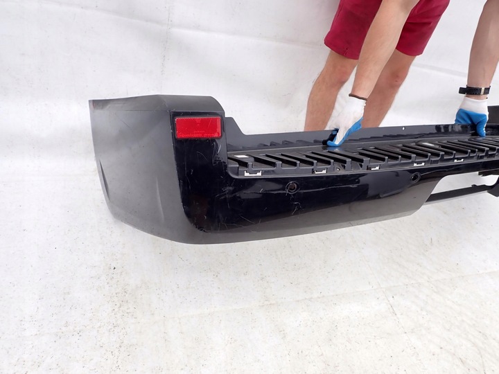 фото №9, Chevrolet tahoe iii гібрид бампер зад задній pdc