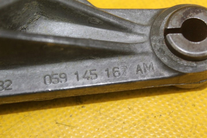 фото №7, Лапи кронштейн насоса porsche cayenne ii touareg audi 059145167am