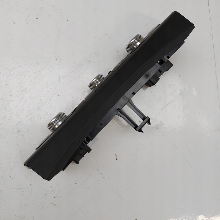 фото №7, Audi a7 панель воздуховод кондиционера 4g0820043h uk gb