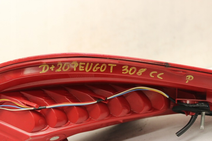 фото №7, Peugeot 308 cc cabrio 2009- лампа права праві зад