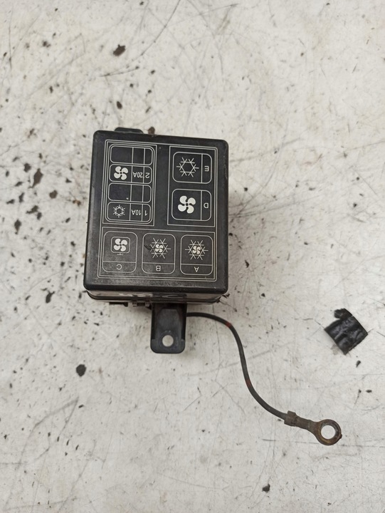 фото №1, Mitsubishi colt 1.6b коробка предохранителей pr02600000 pr026-00000