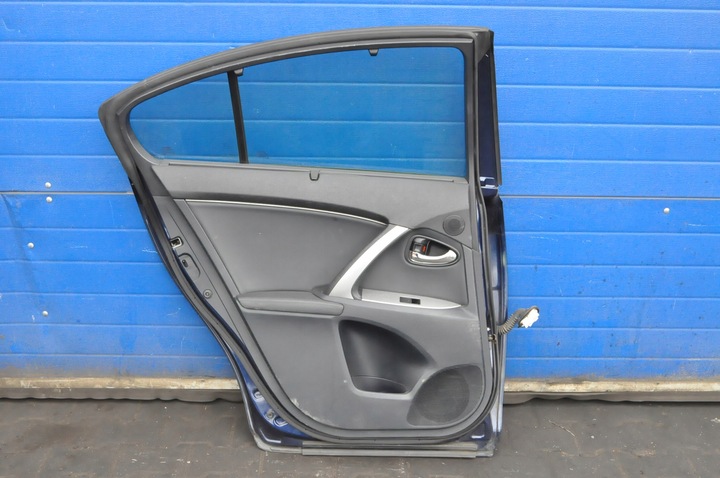 фото №7, Toyota avensis t27 двері лівий зад ліві задні sedan