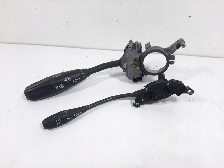 фото №1, Mercedes w203 c200cdi 2.2cdi універсал 03r перемикач комбінований 0005452310