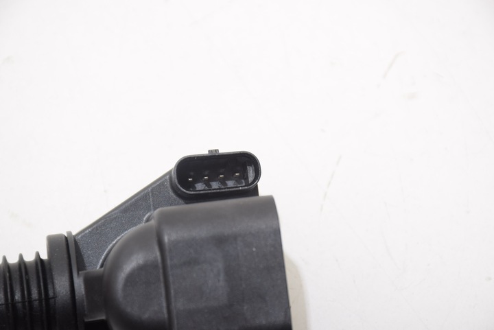 фото №8, Bmw 2 u06 x1 u11 220i 1,5 котушка запалювання