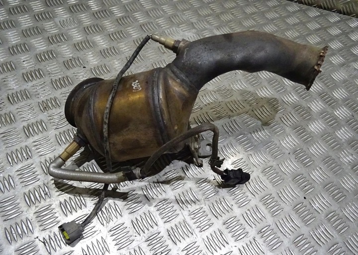 фото №1, Mercedes c-klasa w205 катализатор a2044904256