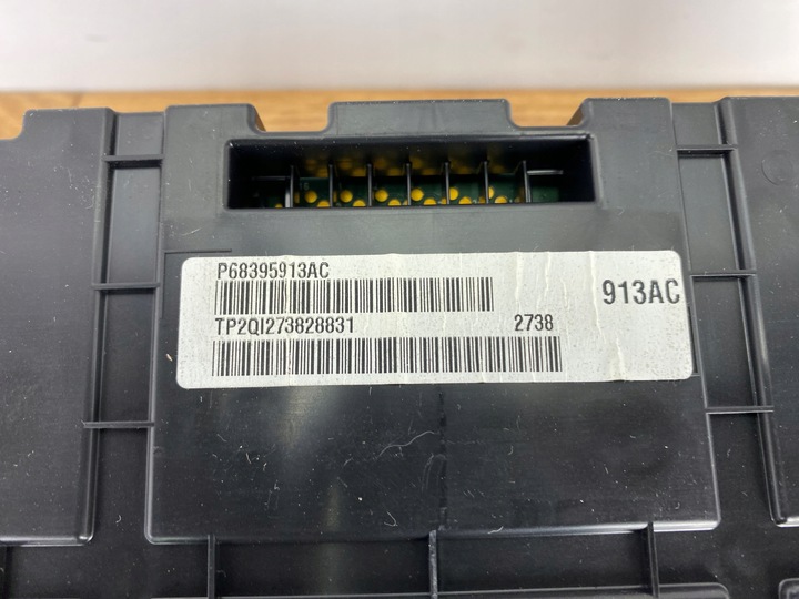 фото №10, Спідометр  прилади dodge challenger charger 2015+ usa