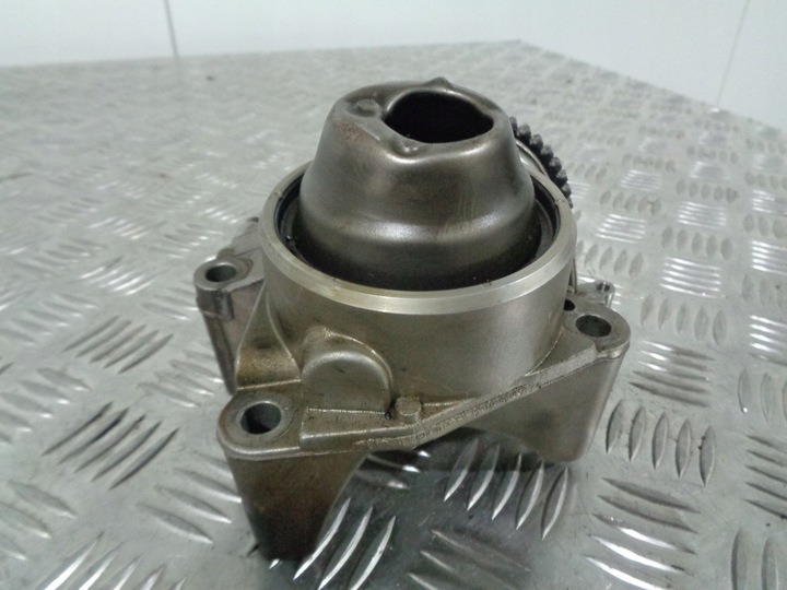 фото №5, Насос масла vw skoda 1.2 azq 03d115105g